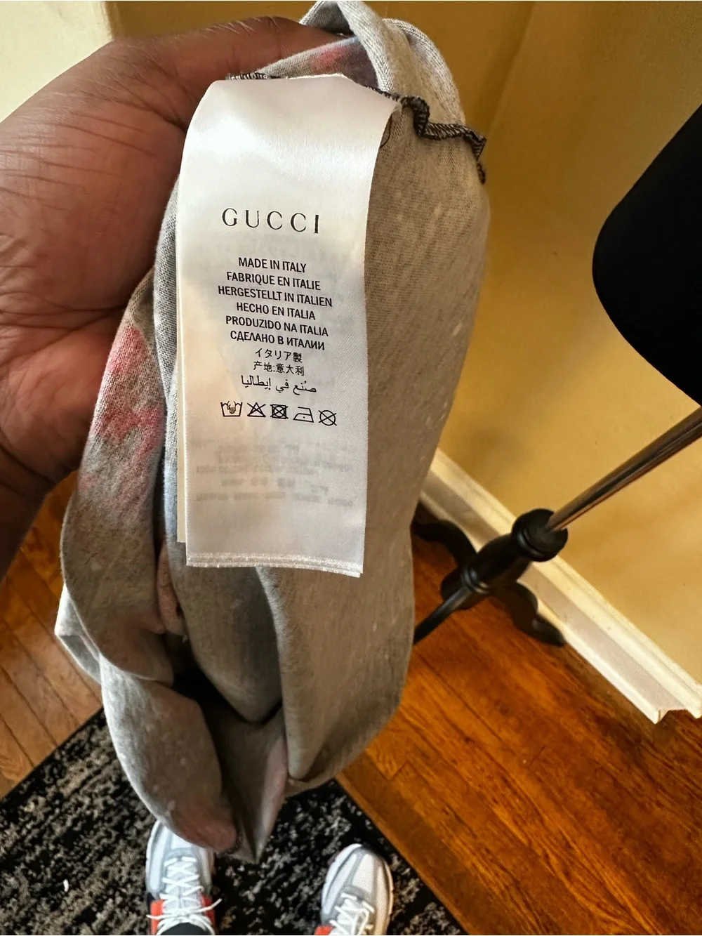 GUCCI Black Snake Space Authentic Rare T-shirt